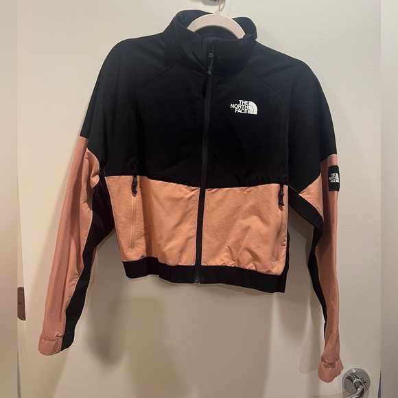 The North Face Women's Black & Pink Windbreaker - Picture 2 of 7